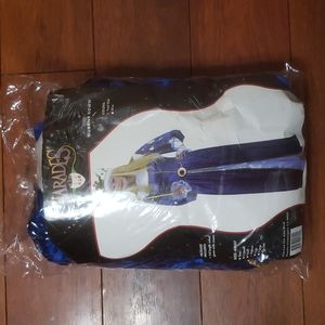 Charades Queens Gown (t8)